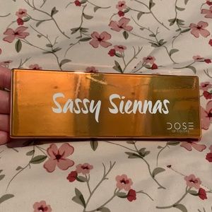 Dose of colors - Sassy Sienna palette